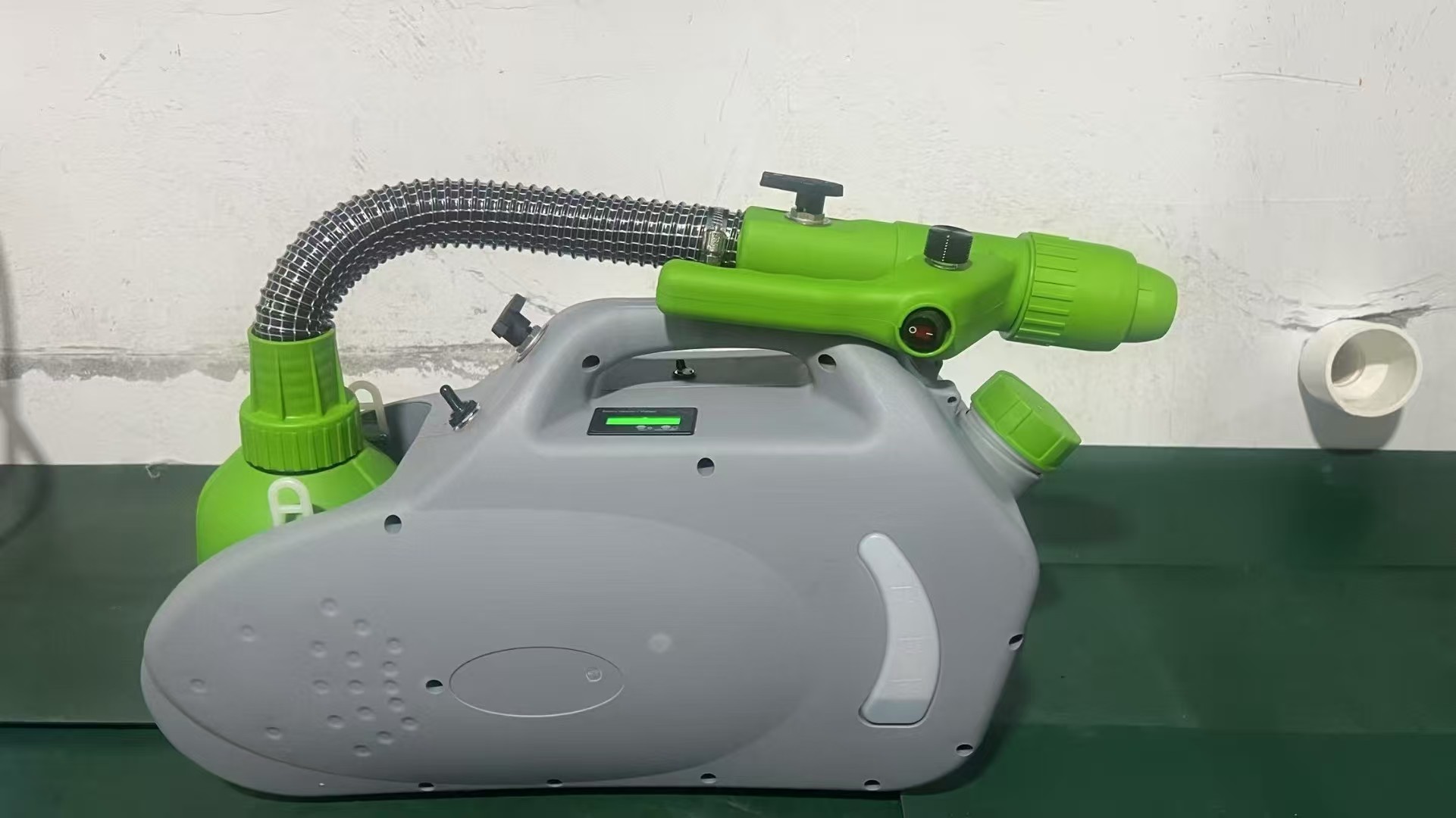 ハイテクスマート5Lリチウムイオン電池式自動殺虫UVLフォガ - Smart Home Killer のレビューと価格